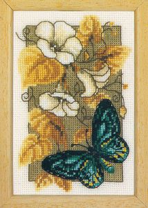 PN-0144802 - Бабочка на цветах