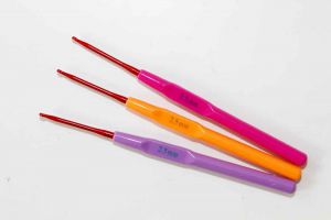 11676 - Крючок для вязания с ручкой №2,5
