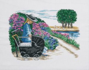 14-365 - Девочка с кукольной коляской