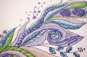 16.001.02 - Зелёно-фиолетовое