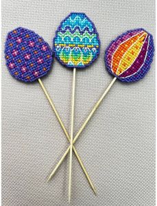 2320 - Яркая Пасха