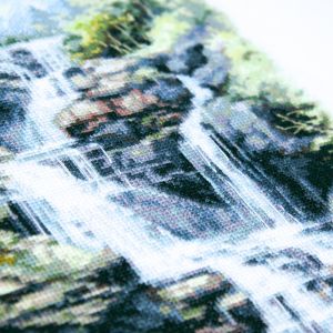 70-28 - Таёжный водопад