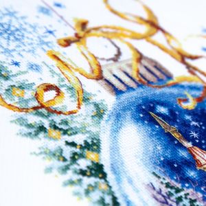 70-37 - Рождественский шар