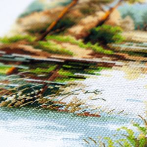 70-39 - Лесное озеро