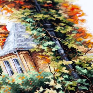 70-41 - Осенний дворик