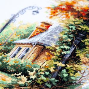 70-41 - Осенний дворик