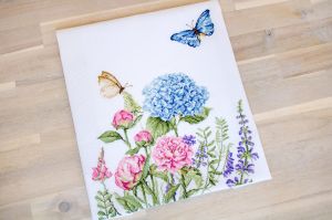 ba2360 - Летние цветы и бабочки