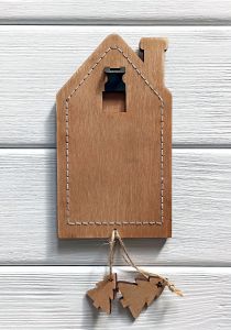 ди-16/01 - Домик с елочками