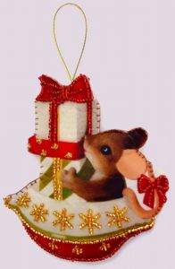 F142 - Мышонок в кораблике