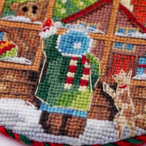 иг-7389 - Новогодняя игрушка. Витрина с подарками