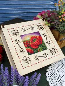 о-164 - Шкатулка. Маки