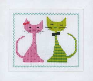 pn-0149498 - Розовая кошки и зелёный кот