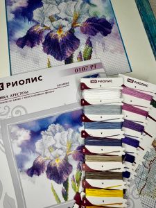 рт-0107 - Цветение ириса
