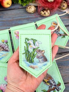 т-1209 - Весенняя гирлянда