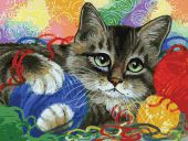 Котик с клубочками
