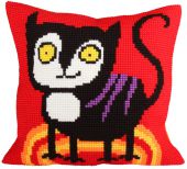 Озорной котенок