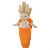 Зайка в морковке